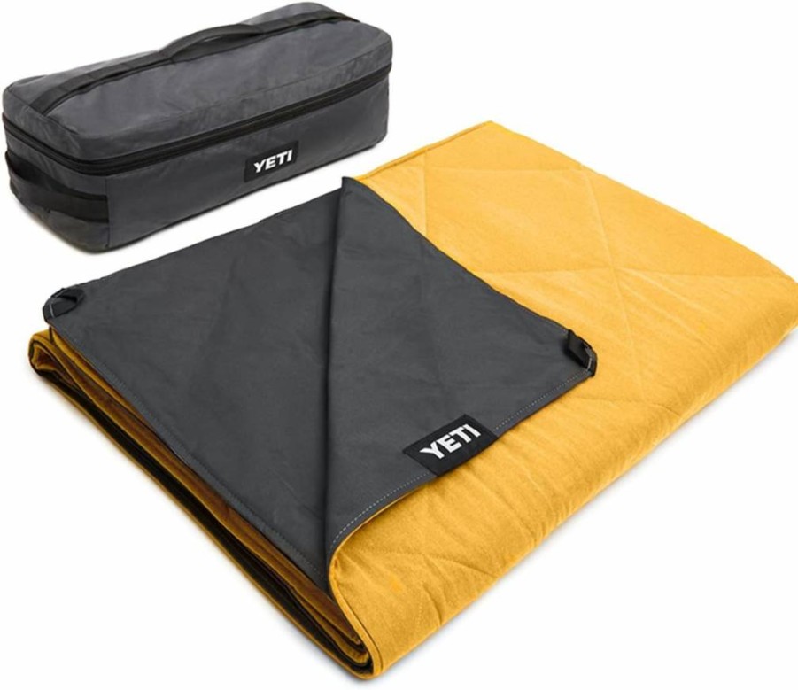 YETI Lowlands Outdoor Blanket - Durable Multi-Use Travel Blanket with Carry Bag for Camping, Picnics & Beach