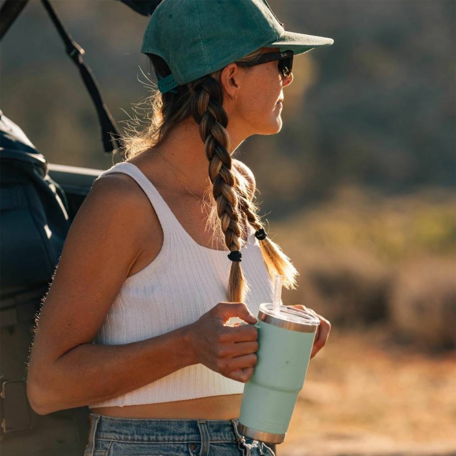 YETI Rambler 25 oz Stainless Steel Tumbler with Straw - 2-Pack (King Crab & Charcoal) Insulated Travel Mug